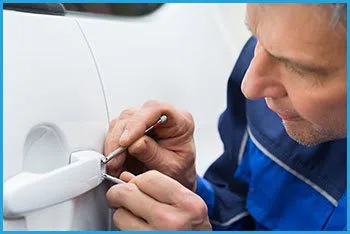 Newark Locksmith Service Newark, NJ 973-512-5414 - 20a-car-locksmith